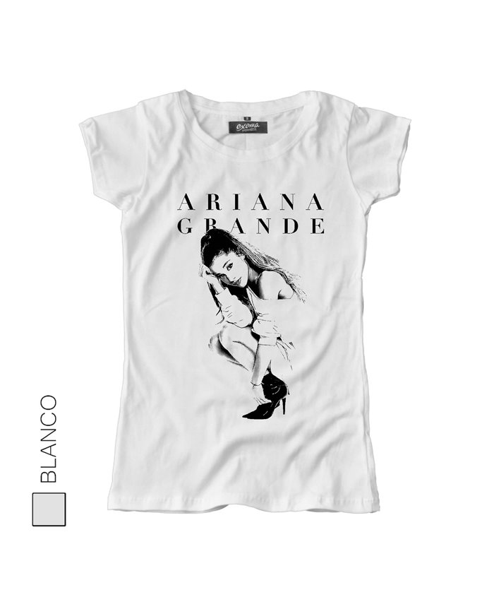 Ariana Grande 03