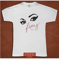 Amy Winehouse 02