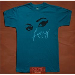 Amy Winehouse 02
