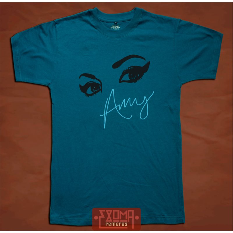 Amy Winehouse 02